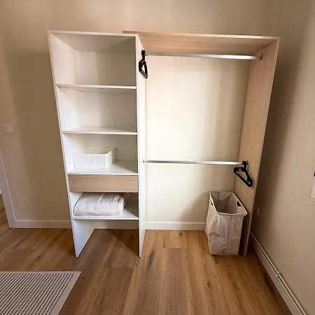 Confort Y Estilo En Apartment Ferrol